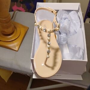 Venus Nude Sandals with Pearl and Gem Details